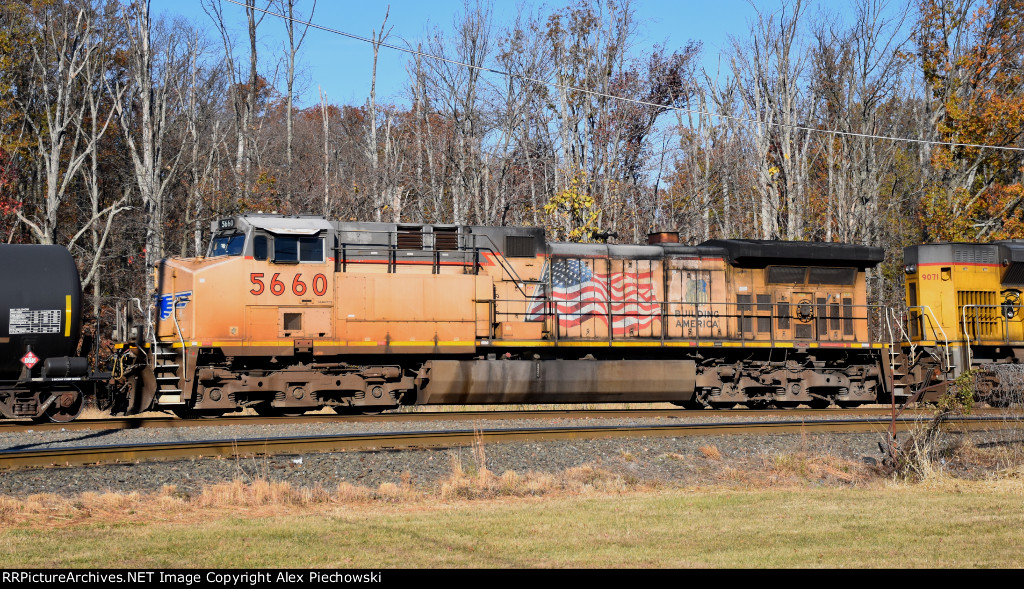 UP 5660